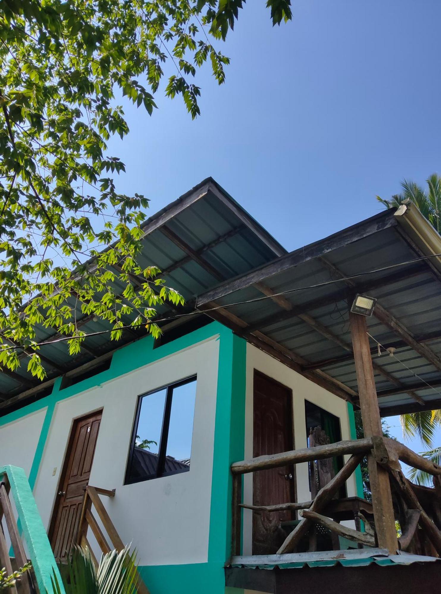 Shenamae Pension&Apartel San Vicente  Esterno foto